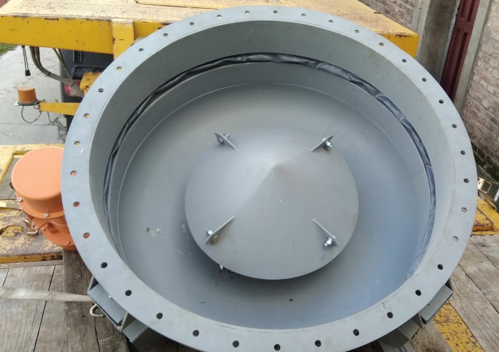 Silos metálicos para harina o subproductos con cono vibrado